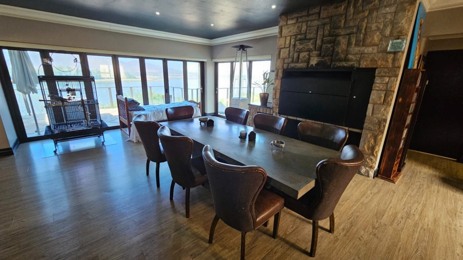 4 Bedroom Property for Sale in Birdwood Estate North West